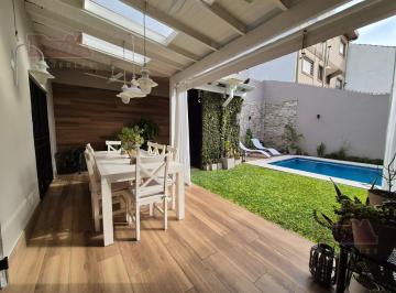 Casa · 180m² · 5 Ambientes · 2 Cocheras · Casa Lote Propio 3 Dorm en Suite - Piscina - Cochera Munro Vicente Lopez
