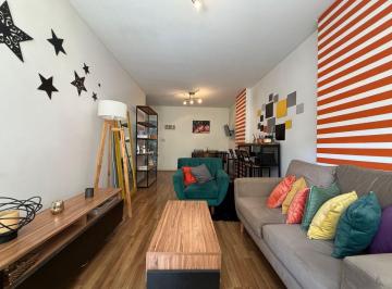 Departamento de 3 ambientes, Villa Urquiza · Excelente 3 Amb Villa Urquiza C/amplio Balcón