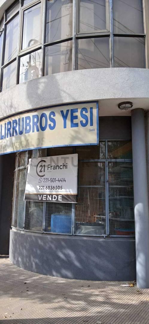 8 y 152 611, Berisso, Berisso