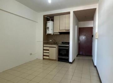 Departamento de 1 ambiente, Morón · Alquiler - Monoambiente de 28 m² en Morón. Ideal Para Estudiante o Persona Sola