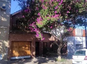 LOK-LOK-53_2 · Chalet en Venta en Mataderos