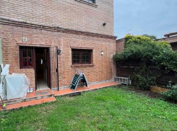 Casa de 5 ambientes, Córdoba · Hermosa Duplex 2 Dorm con Cochera y Patio en B Argüello