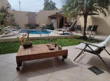 LOK-LOK-79_2 · Chalet en Venta en Ramos Mejia Sur