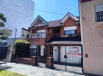 LOK-LOK-112_2 · Casa en Venta en Ramos Mejia Sur