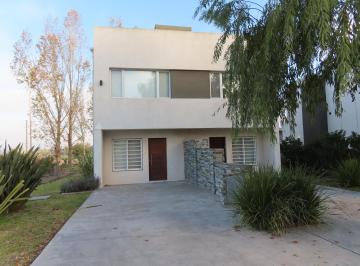 PH de 3 ambientes, Luján · Excelente Dúplex con Jardin y Parrilla. Sin Comisión