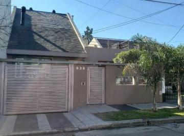 LOK-LOK-181_2 · Chalet en Venta en Ramos Mejia Sur