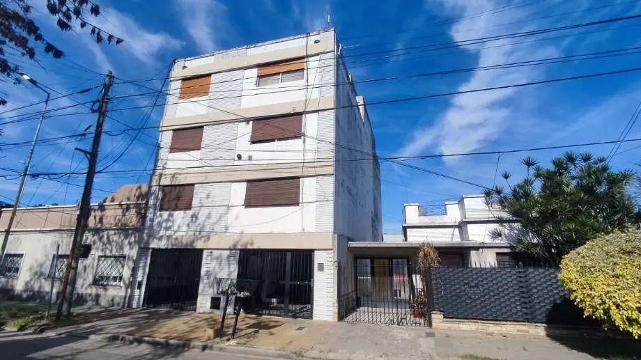 Mitre Emilio 800