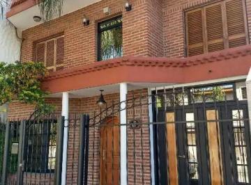 LOK-LOK-232_2 · Casa en Venta en Ramos Mejia Sur