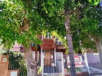 LOK-LOK-258_2 · Hermoso Chalet 4 Amb Cochera Fondo Venta Ramos Mejia Centro