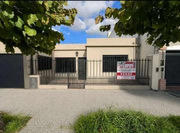 LOK-LOK-275_2 · Casa en Venta en Ramos Mejia Sur
