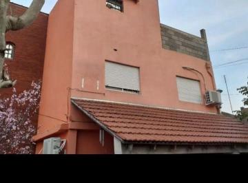 LOK-LOK-281_2 · Casa en Venta en Villa Luzuriaga