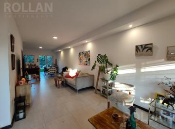 Casa · 110m² · 4 Ambientes · 1 Cochera · Imperdible Duplex Moderno 4 Amb con Jardin