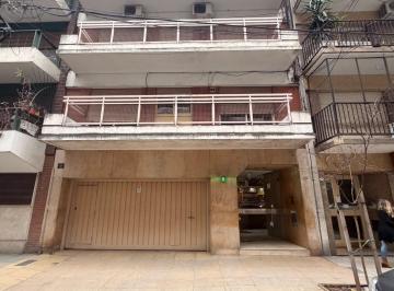 Departamento · 72m² · 3 Ambientes · Alquiler | 3 Ambientes Al Frente con Balcón Corrido | Recoleta
