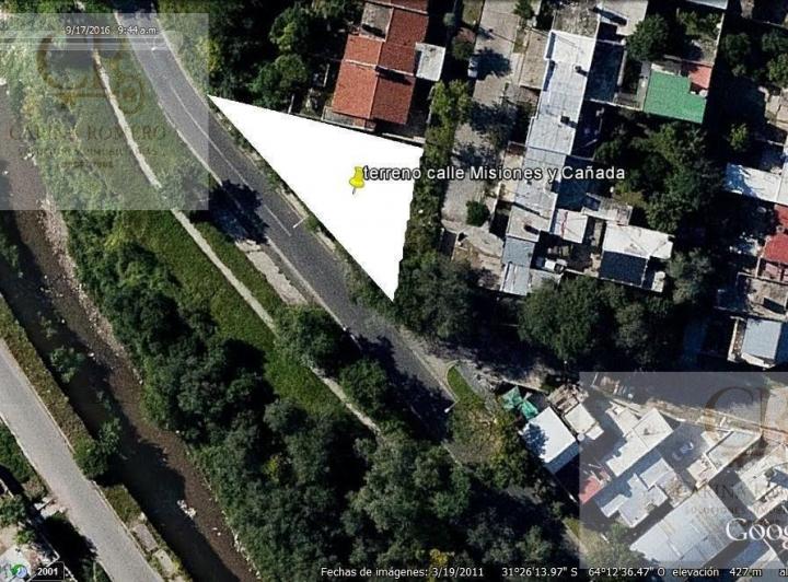 Terreno · 661m²