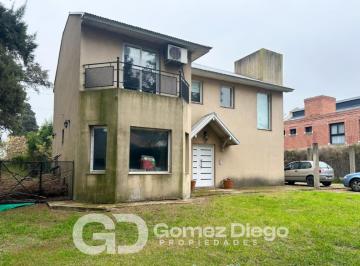 Casa de 5 ambientes, Esteban Echeverría · Casa en Venta 5 Ambs. El Rodal
