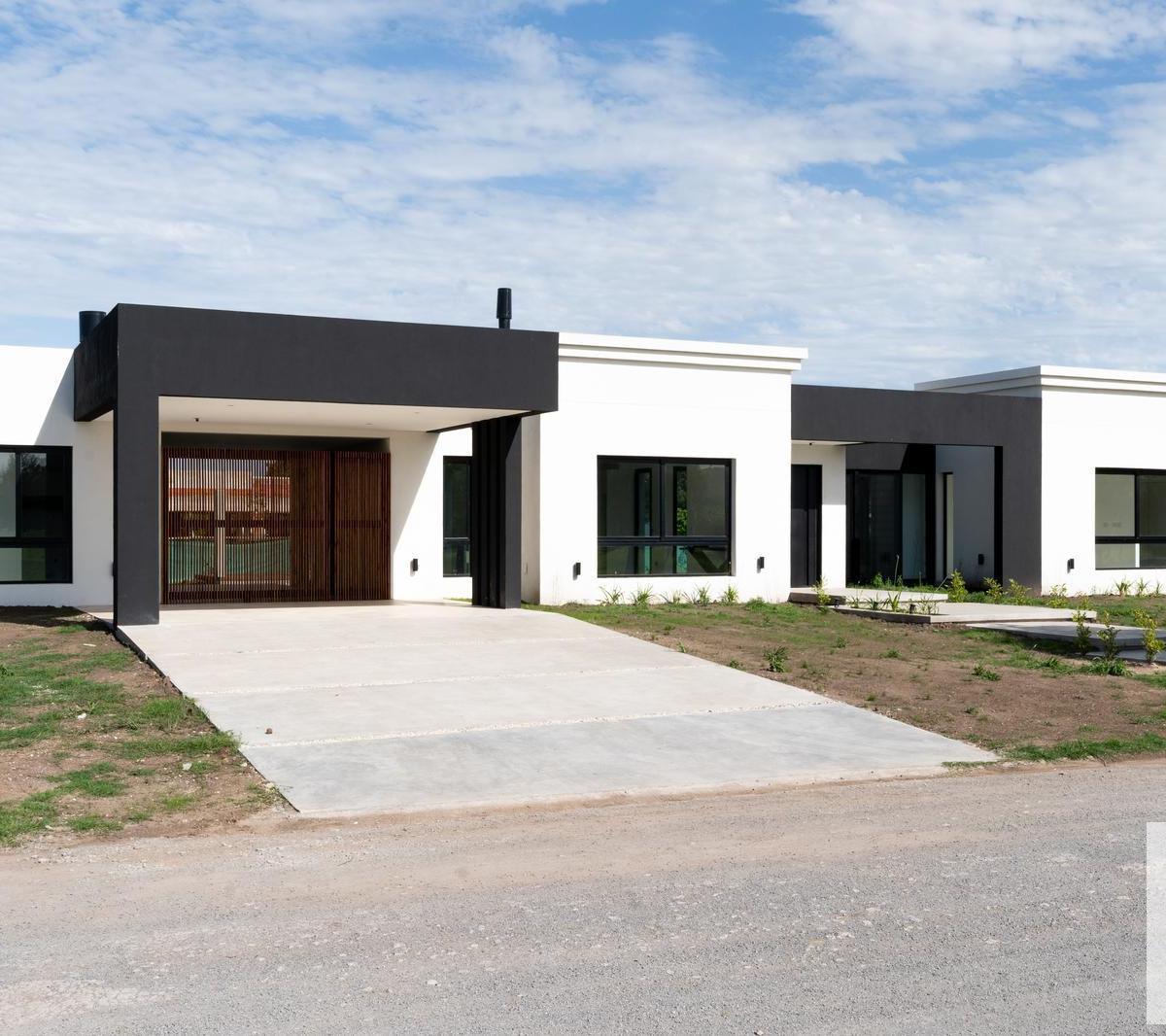 Everlinks Golf y Country Club
