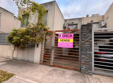 Departamento · 75m² · 3 Ambientes · Duplex con Patio. Cochera Moreno Centro