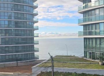Departamento · 49m² · 2 Ambientes · Alquiler 2 Departamento 2 Ambientes con Vista Al Mar.