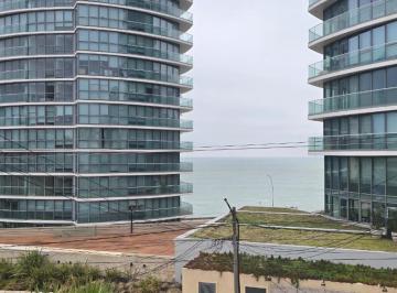 Departamento · 49m² · 2 Ambientes · Alquiler Departamento 2 Ambientes con Vista Al Mar.