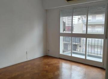 Departamento · 127m² · 4 Ambientes · 1 Cochera · Departamento en Venta - 3 Dorm. 2 Baños - Flores