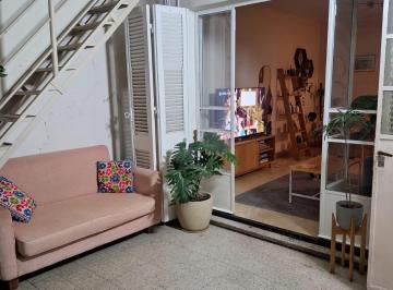 PH de 3 ambientes, Villa Pueyrredón · PH Impecable