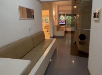 Consultorio de 4 ambientes, Córdoba · Alquiler Oficinas Y/o Consultorios (Frente)
