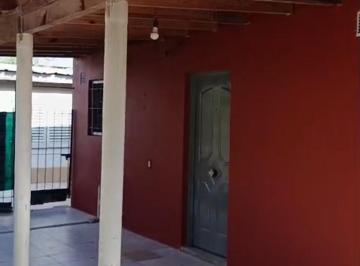 Casa de 3 ambientes, José C Paz · Alquiler Casa