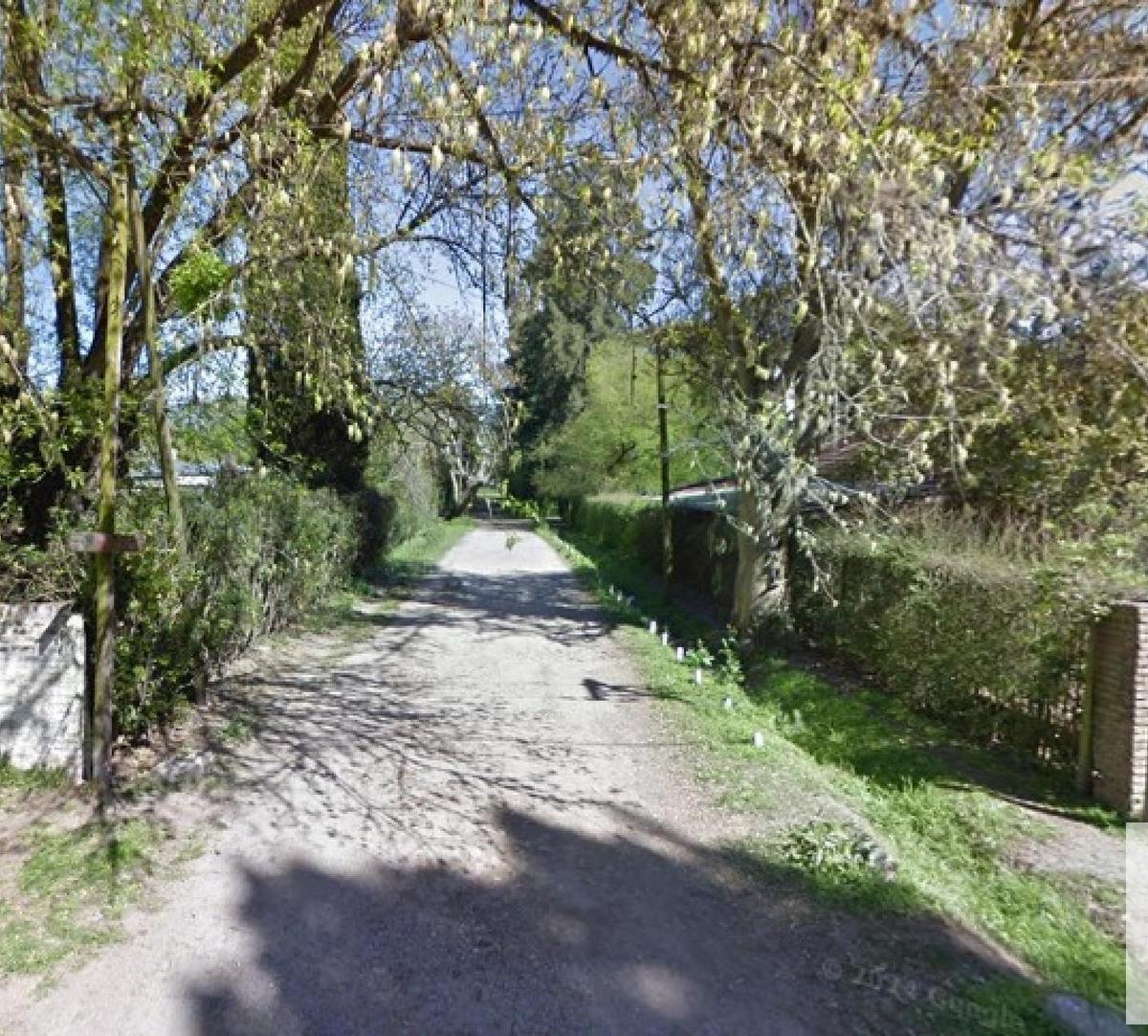 27 y 443, City Bell, La Plata