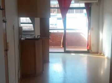 Departamento en Venta de 2 ambientes Caballito Sur · Hermoso Dpto 2 Ambientes a La Calle Luminoso Piso 8