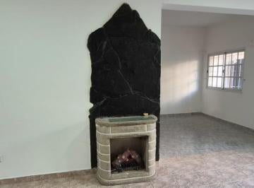 Casa de 9 ambientes, Neuquén · Dueño Alquila Casa Amplia y Luminosa de 3 Dorm. con Patio y Parrilla