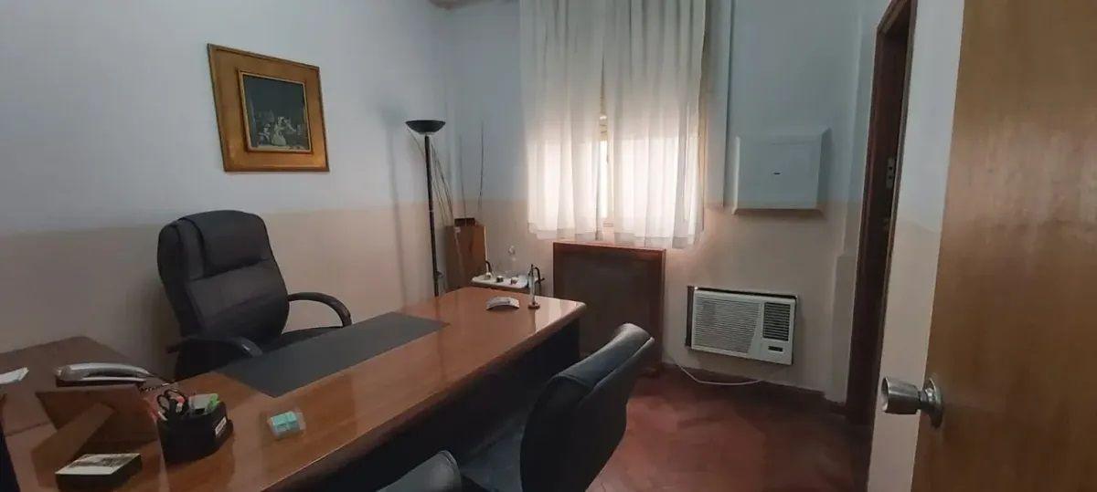 Lavalle 1400. Entre Av Uruguay y Paraná,  San Nicolás, Capital Federal