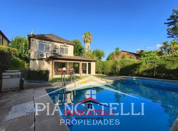 Casa · 360m² · 4 Ambientes · 2 Cocheras · Casa en Venta o Alquiler, 4 Ambientes, Banco Provincia