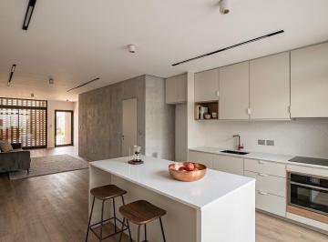 Casa · 125m² · 4 Ambientes · 1 Cochera · Venta de Dúplex 4 Ambientes a Estrenar - Patio - Cochera - Olivos, Vicente López