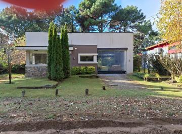 Casa de 3 ambientes, Costa del Este · Vende Dueño Directo Impecable Casa en El Corazón de Costa del Este