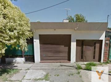 Casa · 90m² · 3 Ambientes · Casa en Venta - 2 Dorm. 1 Baño - Moreno