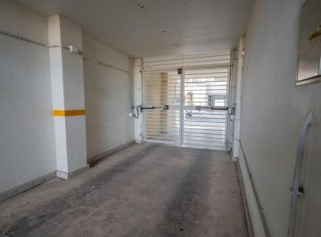 Garage · 14m² · Se Vende Cochera en Torre Chacabuco