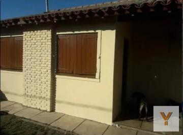 Casa · 50m² · 4 Ambientes · 1 Cochera · Casa en Venta - 3 Dorm. 1 Baño - 420 m² - Camet