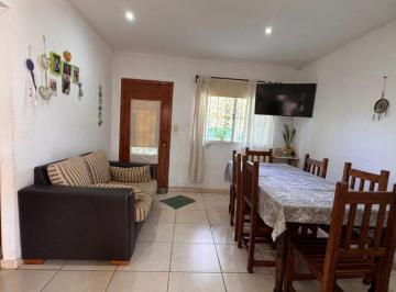 Casa · 60m² · 3 Ambientes · 1 Cochera · Casa 3 Ambientes Venta Cañuelas Amplio Lote Garaje