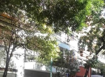Departamento · 102m² · 4 Ambientes · Caballito - Zna. Barrio Ingles - P. Goyena - V. Martinez - Pisito 4 Amb C/dep a Nuevo - 102 m² Balcón Frente