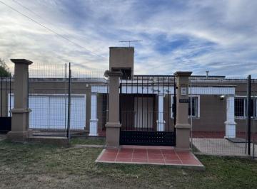 Casa de 4 ambientes, Mendiolaza · Casa en Venta, Valle del Sol, Mendiolaza