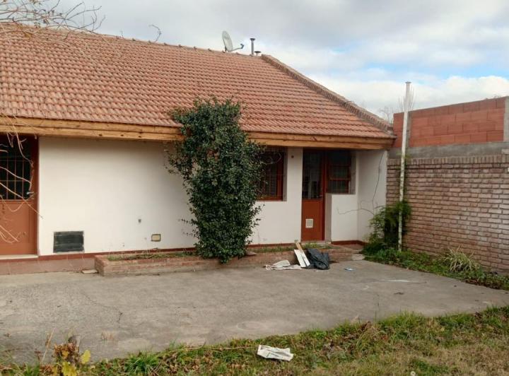 Casa · 70m² · 3 Ambientes · 1 Cochera