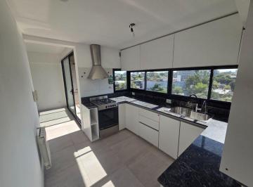 Departamento · 67m² · 3 Ambientes · 1 Cochera · Depto 3 Amb Luminoso con Cochera y Buen Acceso