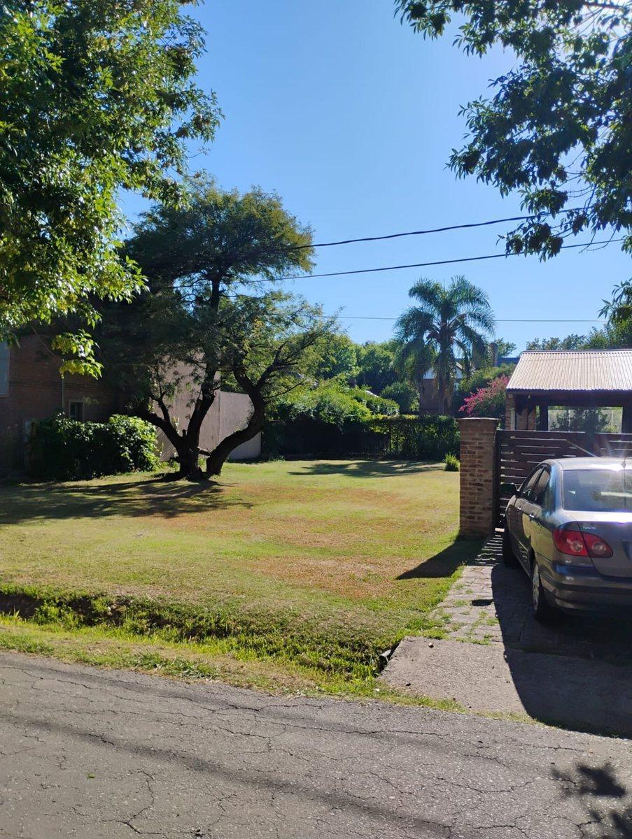 Amambay 700,  Rosario, Santa Fe