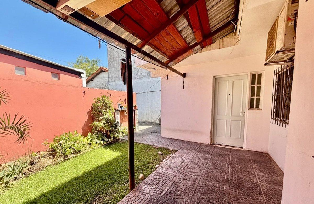 Chenaut 800, Castelar, Morón