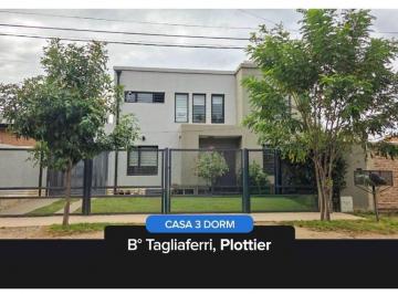 Casa · 237m² · 5 Ambientes · 1 Cochera · Casa en Venta 3 Dorm. B Tagliaferri Plottier