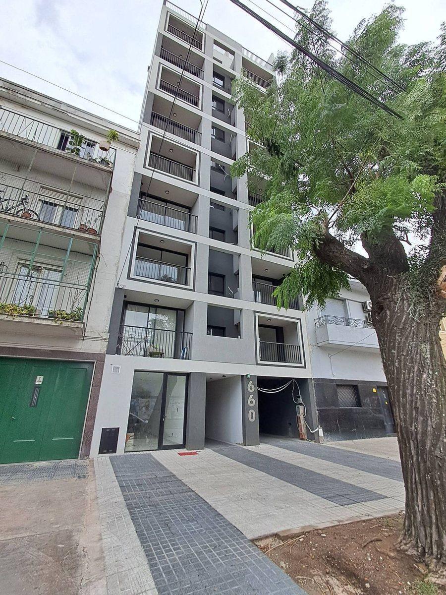 Avenida Chorroarín 600,  Parque Chas, Capital Federal