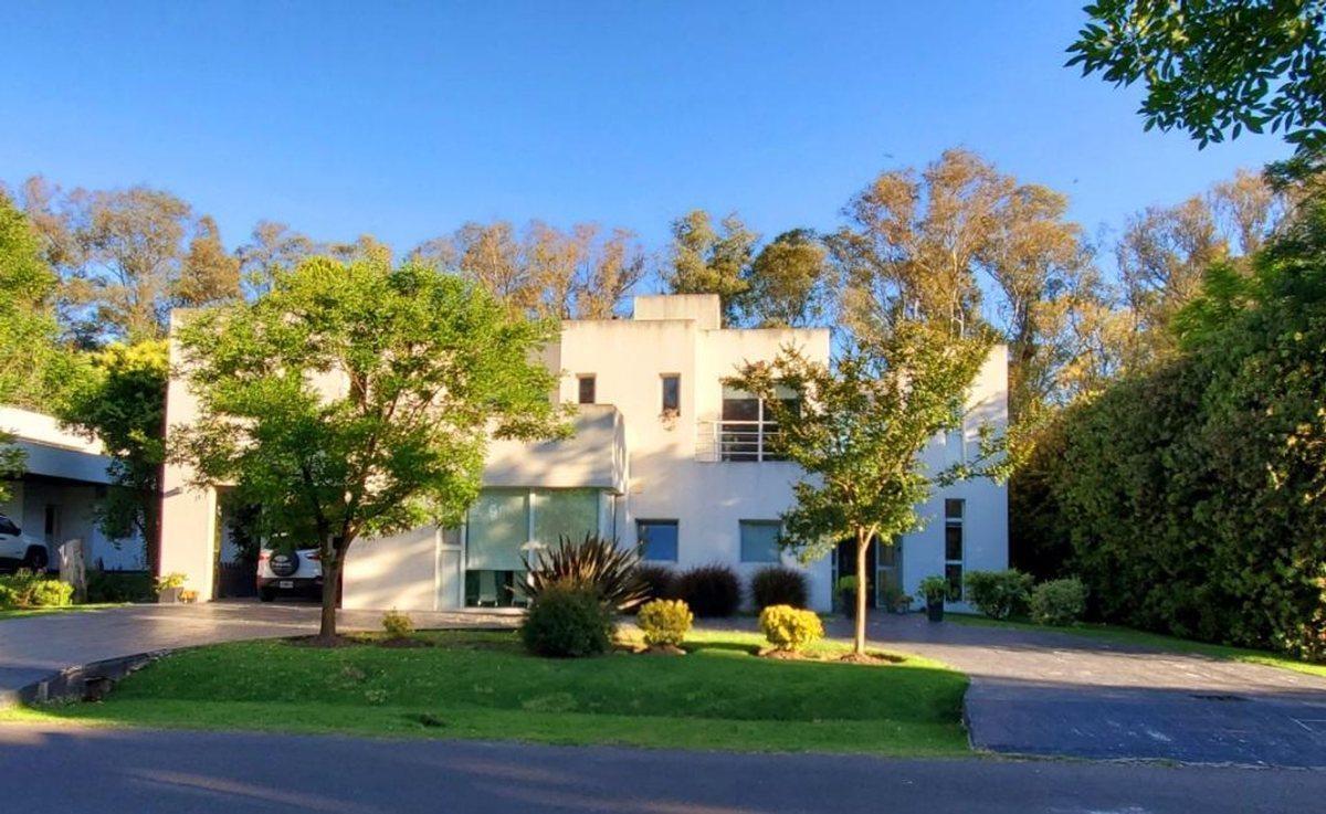 Barrio Santa Ana Rp 24 3400