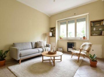 Departamento · 79m² · 3 Ambientes · Departamento en Venta en Flores con Balcon