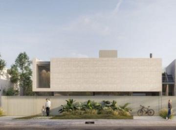 Casa · 245m² · 8 Ambientes · 1 Cochera · Venta Casa en Campo Chico 245 m²