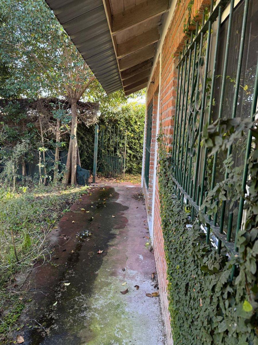 Calle 142 300, Berazategui, Berazategui